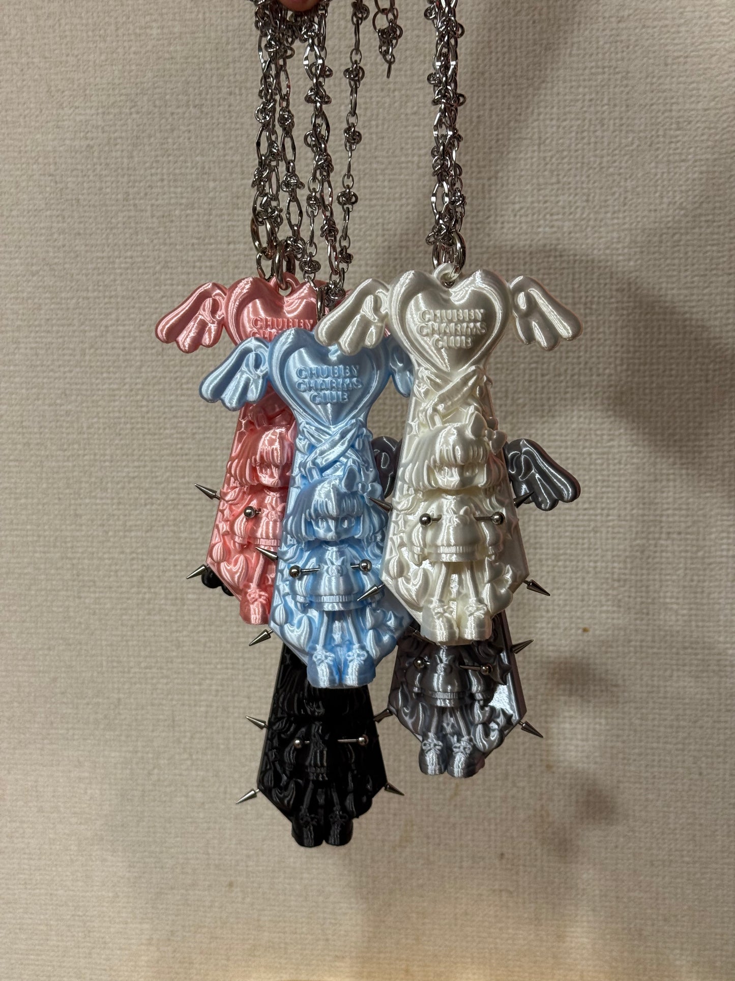 Inner Girl Tie　ネクタイ型ネックレス